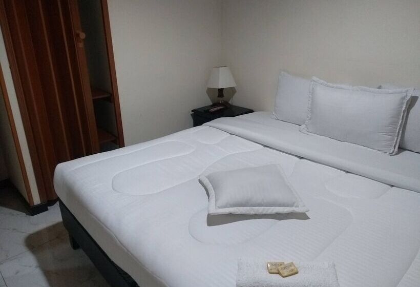 פנסיון Casa Turística Feria Nova