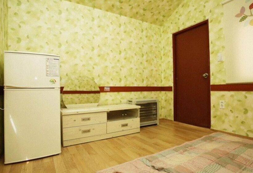 Пансион Chengyang Goun Healing Glamping
