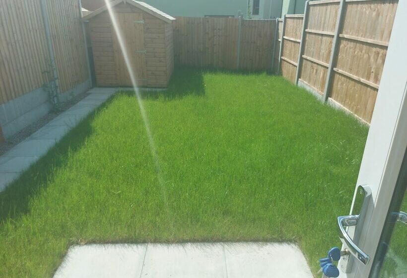 펜션 Room In Guest Room   Double Room, Full Kitchen, Smart Tv, Shared Bathroom In 3 Bed Home