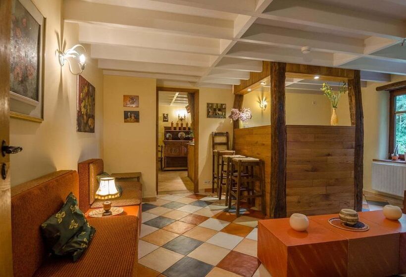 ペンション Dri Les Courtils