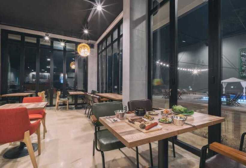 פנסיון Gapyeong The Bay Resort