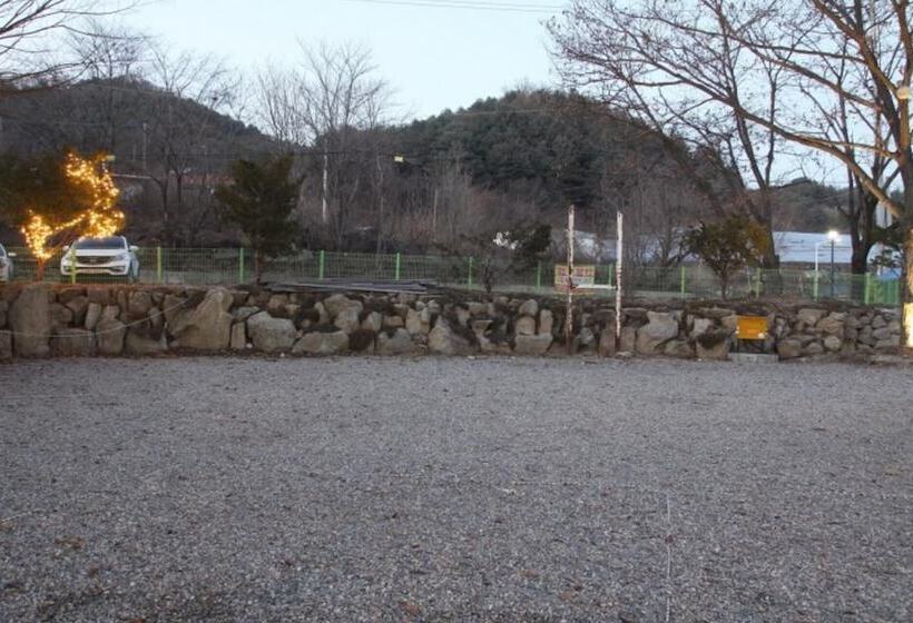 פנסיון Gapyeong Yongsu Greenland Glamping
