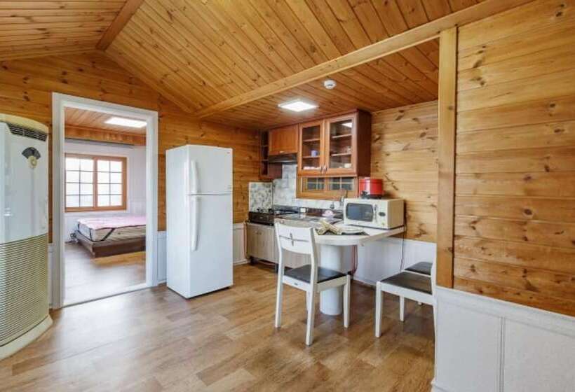 펜션 Gyeongju Blue 21 Pool Villa