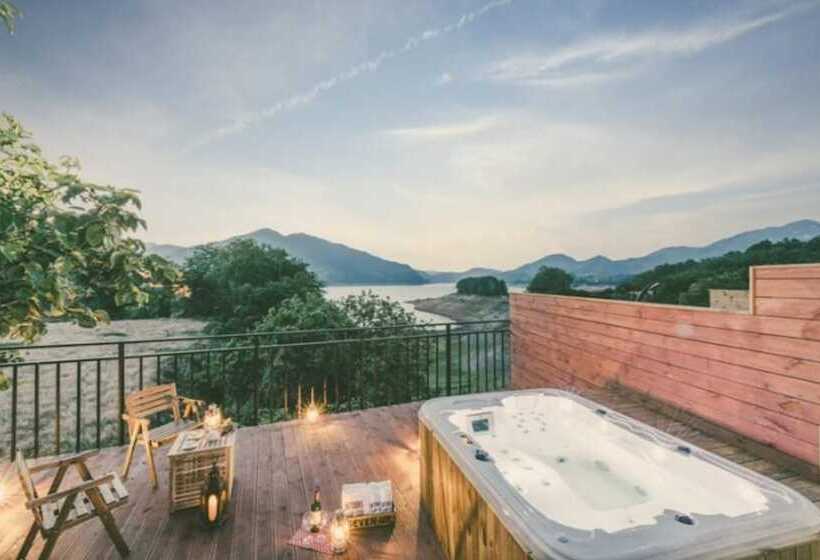 פנסיון Jecheon De Tours Camp Club