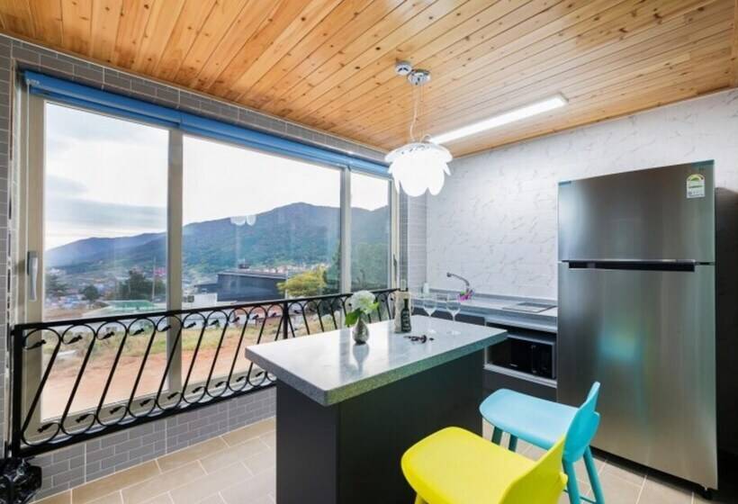 ペンション Namhae Stay 132