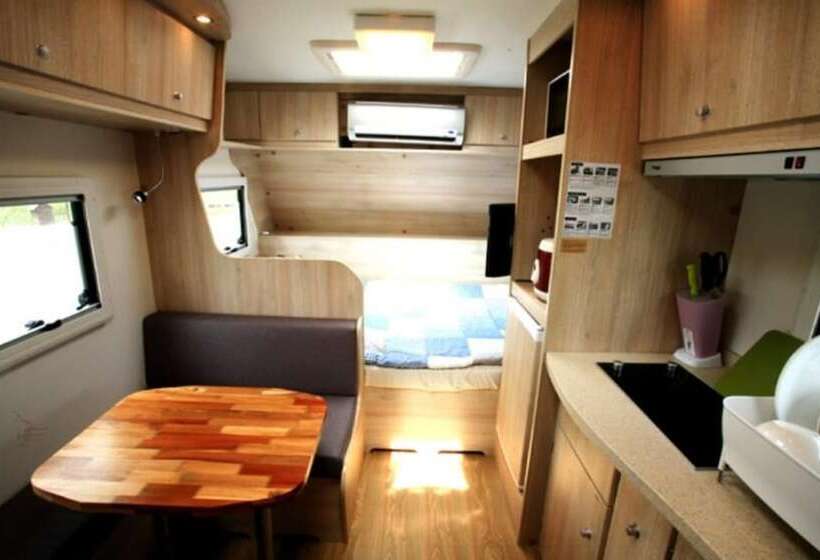 פנסיון Shinan Sea Salt Healing Camp