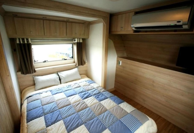 بنسيون Shinan Sea Salt Healing Camp