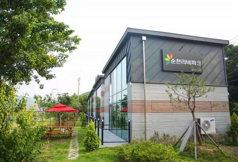 Пансион Sunchoen Orotada Kids Poolvilla