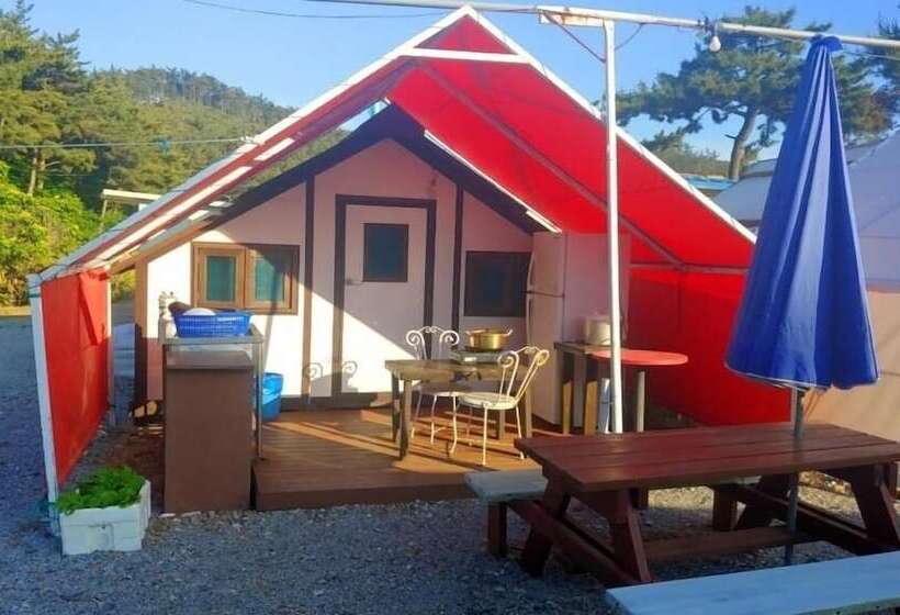 Pension Taean Sinbatdeu Ui Moheom