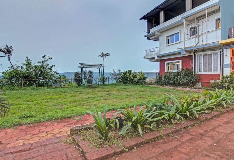 פנסיון Treebo Trend Strawberry King Farm House