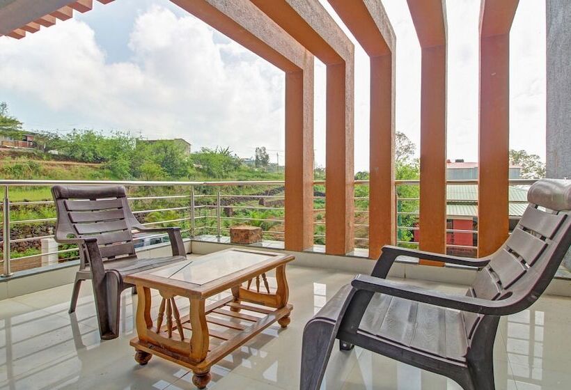 פנסיון Treebo Trend Strawberry King Farm House