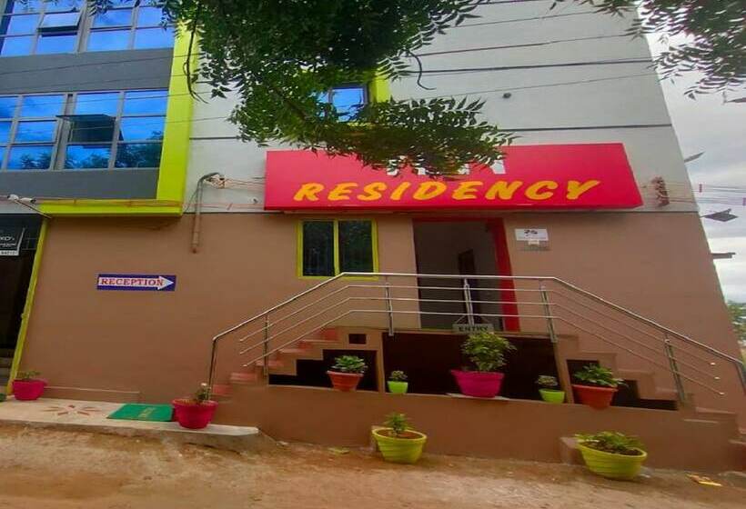 פנסיון Yen Residency