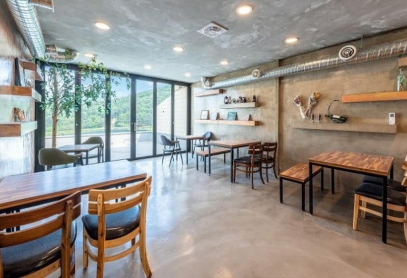 Pocheon Cozy 11 Pension