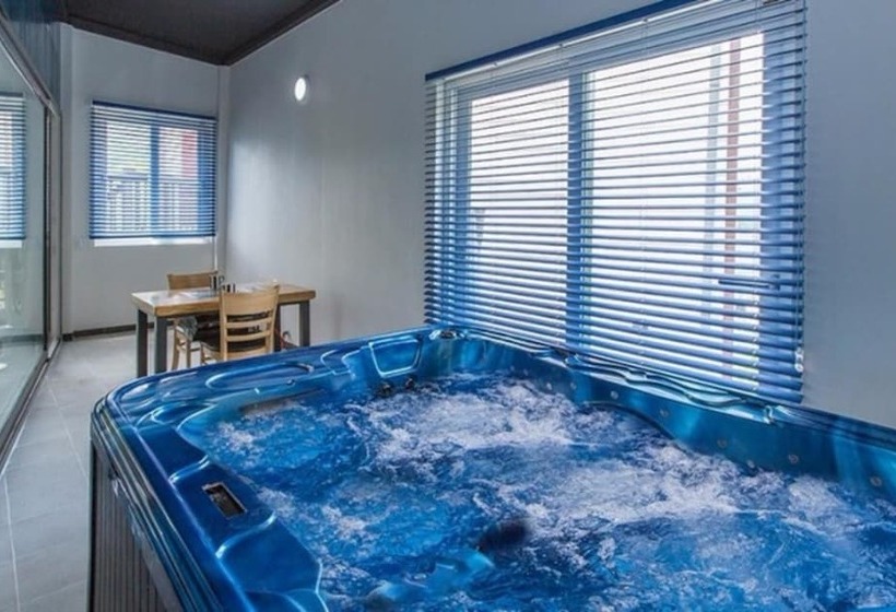 Pocheon La Vie En Rose Pension