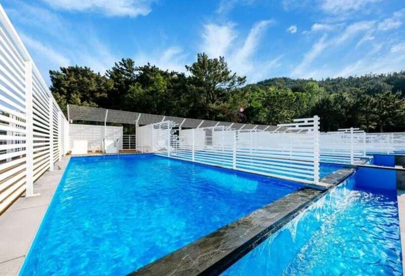 Pohang Cheonnyeonbawi Pension