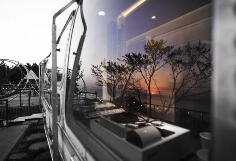Pohang Glampingaen And Caravan Pension