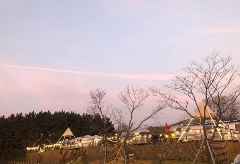 Pohang Glampingaen And Caravan Pension
