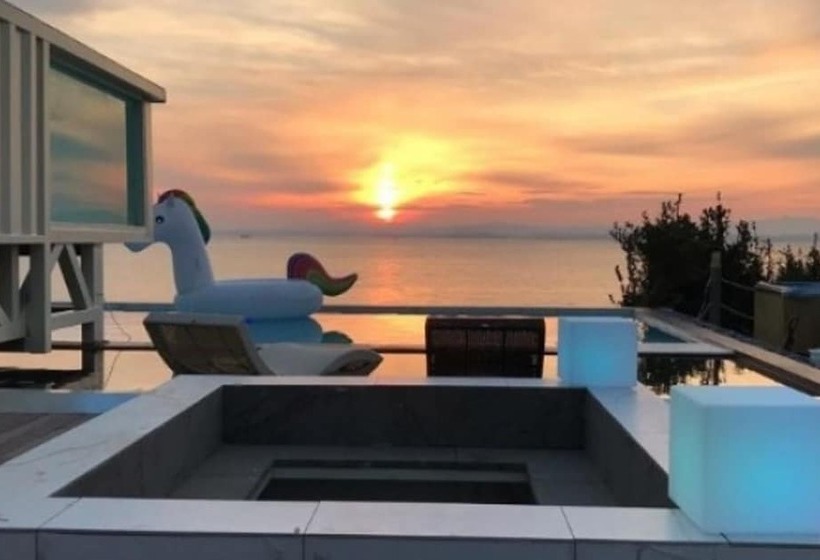 Pohang Glampingaen And Caravan Pension