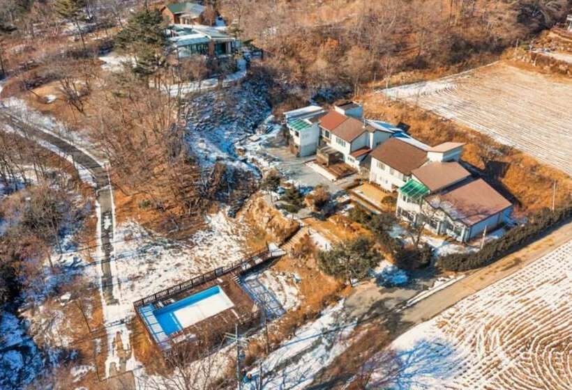 Pyeongchang Sugaseong Pension