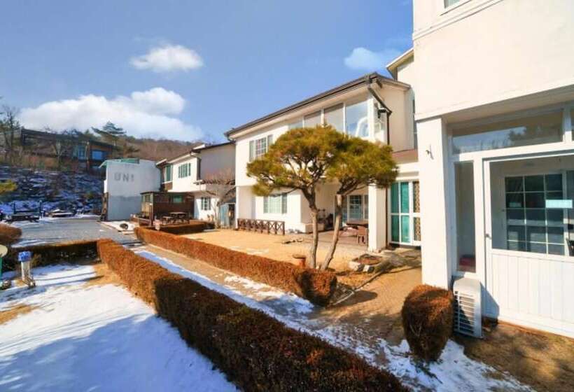 Pyeongchang Sugaseong Pension