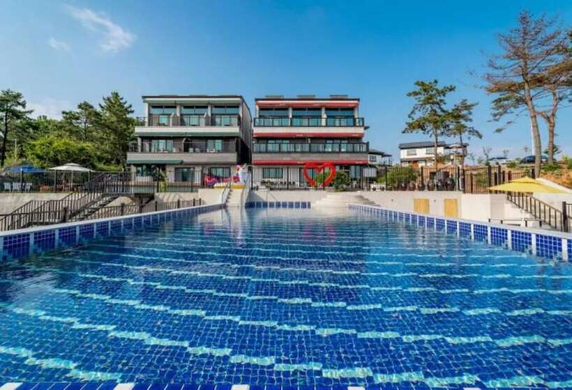 Sacheon Bichae Pension