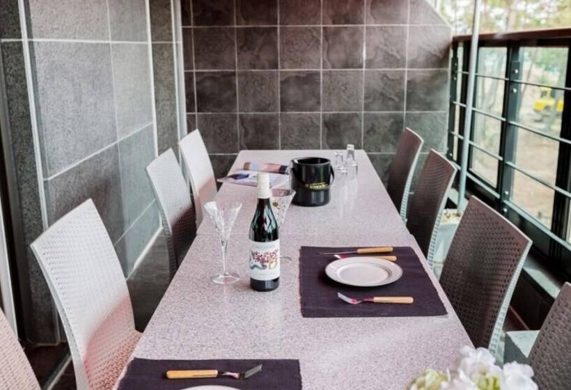 Sacheon Bichae Pension