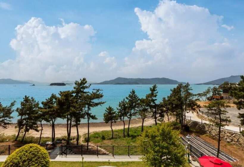 Sacheon Bichae Pension