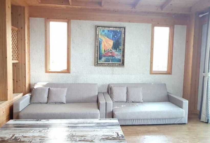 Sacheon Seopo Beach Pension