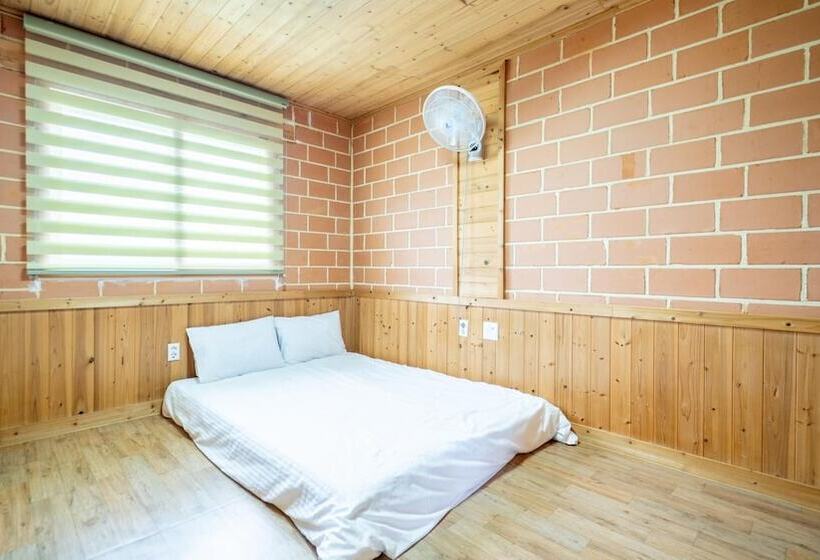 Samcheok Dasarang Pension