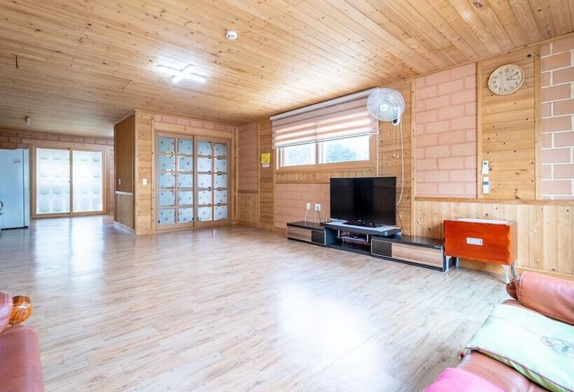 Samcheok Dasarang Pension