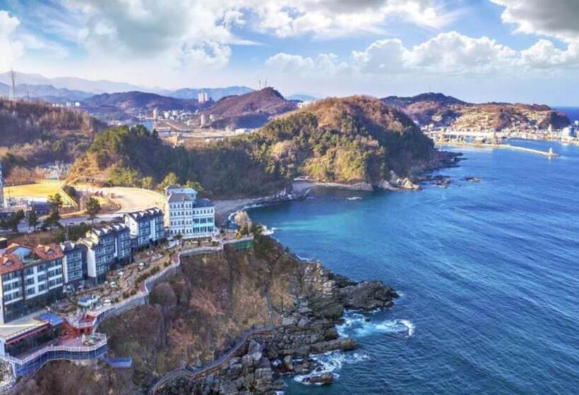 Samcheok Pension Huga