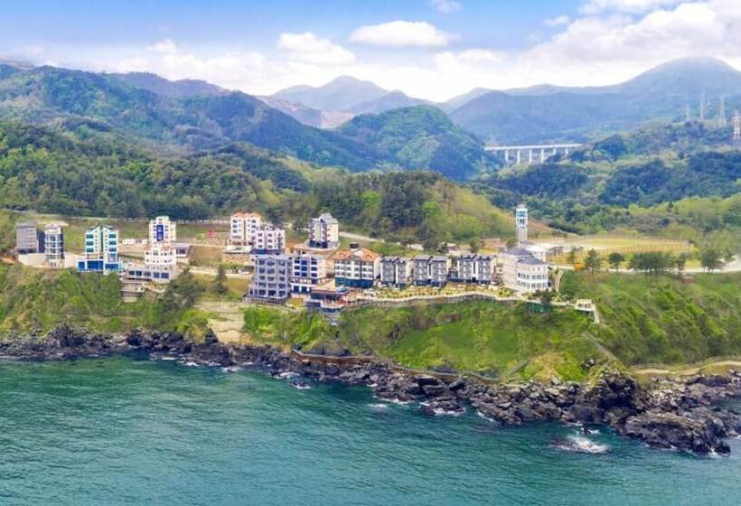 Samcheok Pension Huga