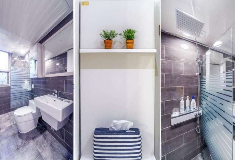 Samcheok Pension Huga