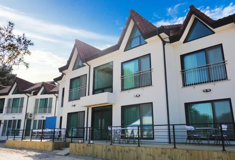 Samcheok Santiago Pension