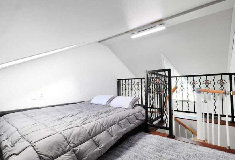 Samcheok Santiago Pension