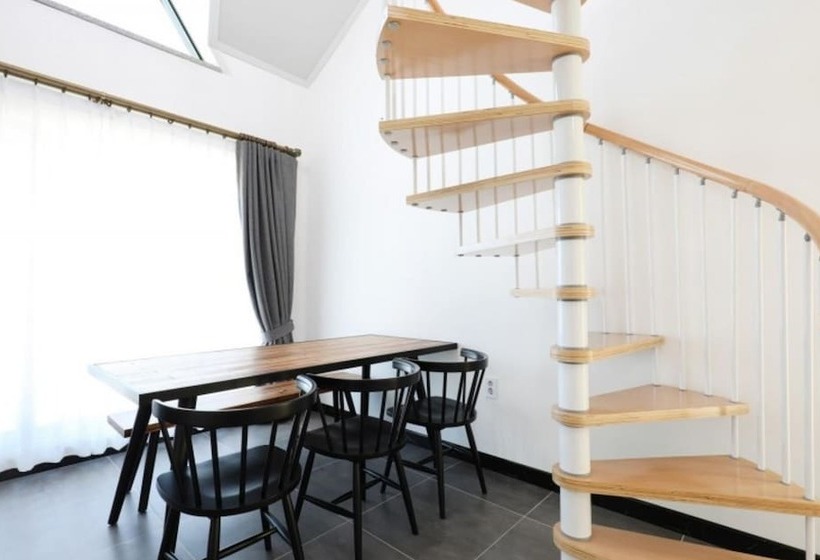 Samcheok Santiago Pension