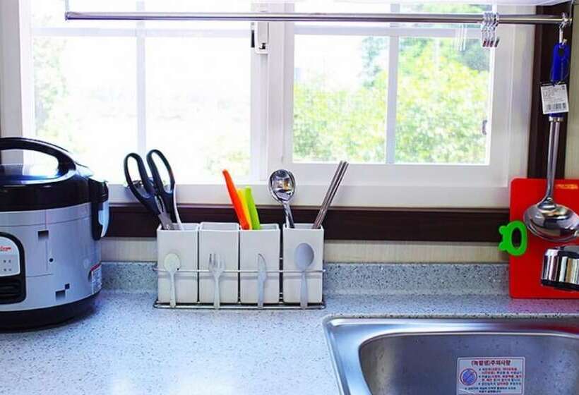 Samcheok Supsokbada Pension