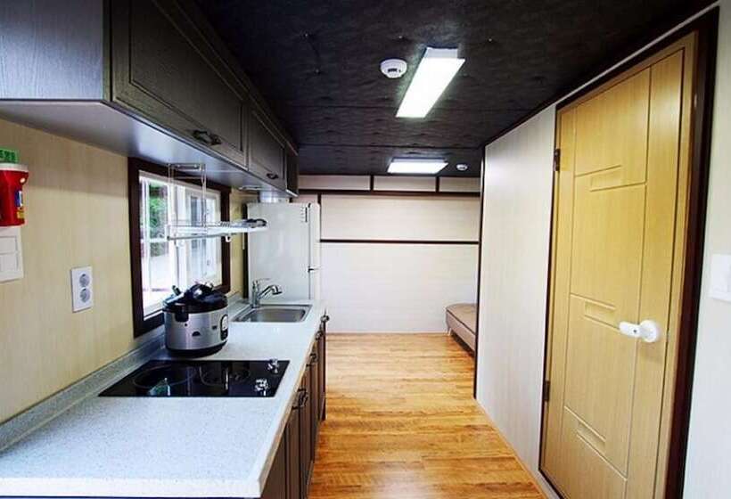 Samcheok Supsokbada Pension