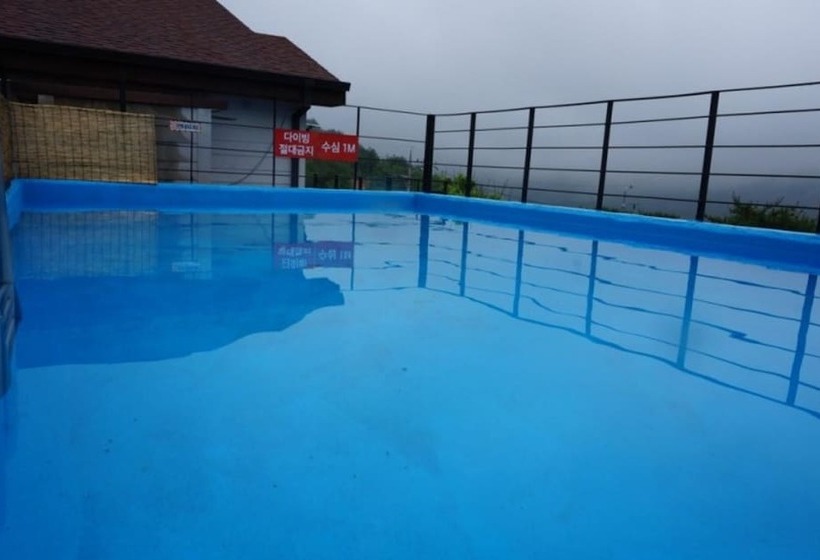 Sancheong Jirisan Noeul Pension