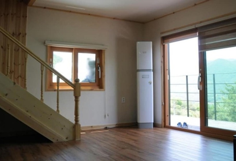 Sancheong Jirisan Noeul Pension