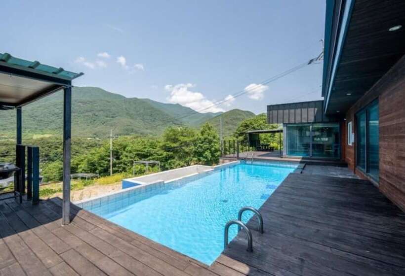 Sancheong Jirisanui Haru Pension