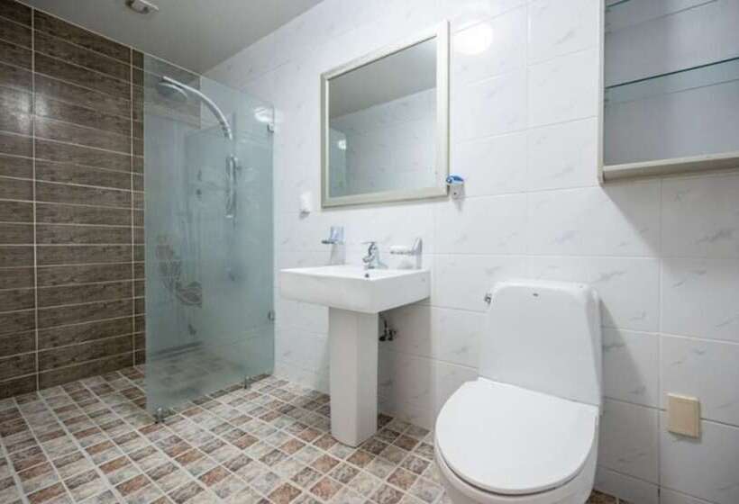 Sancheong Jirisanui Haru Pension