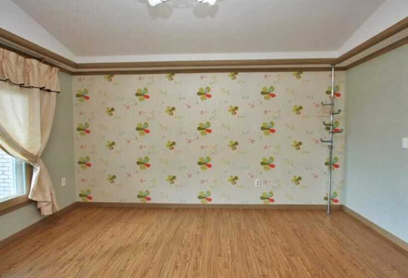 Seosan Noeulgwa Bada Pension