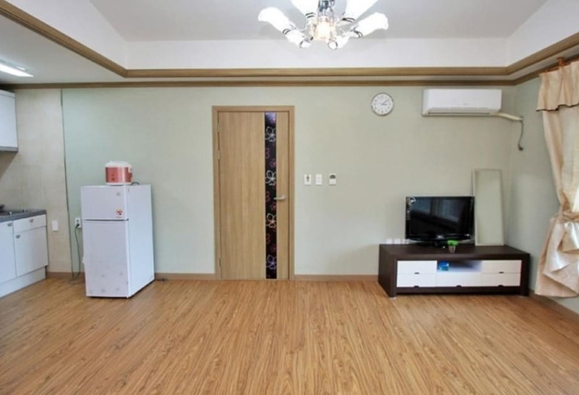 Seosan Noeulgwa Bada Pension