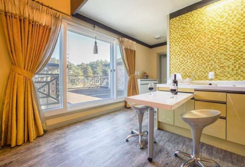 Sokcho Bonita Pension