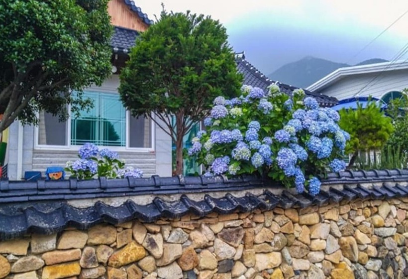 Suncheon Naganeupseong Haemill Pension