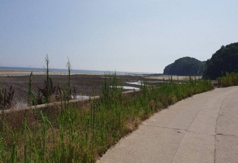 Taean Byeolbada Pension