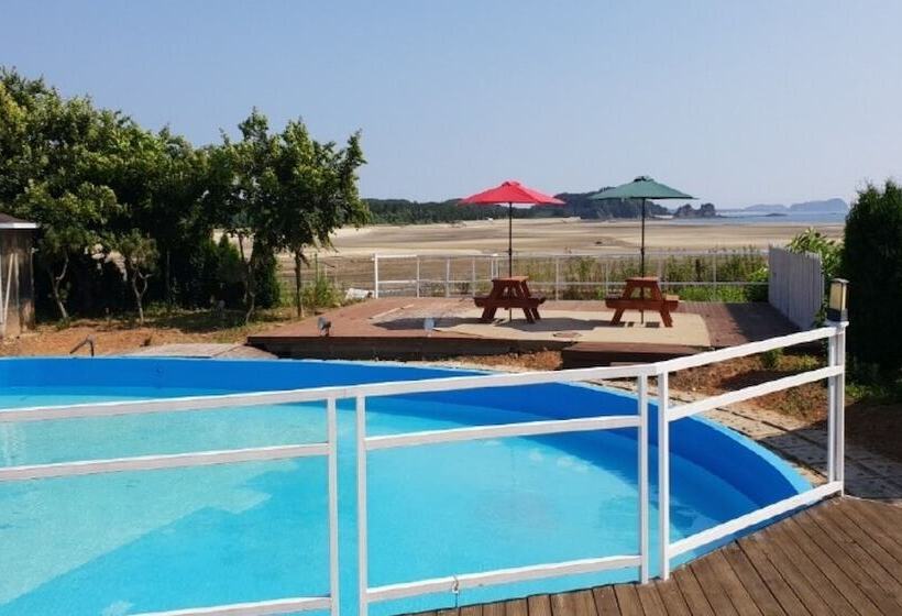 Taean Byeolbada Pension