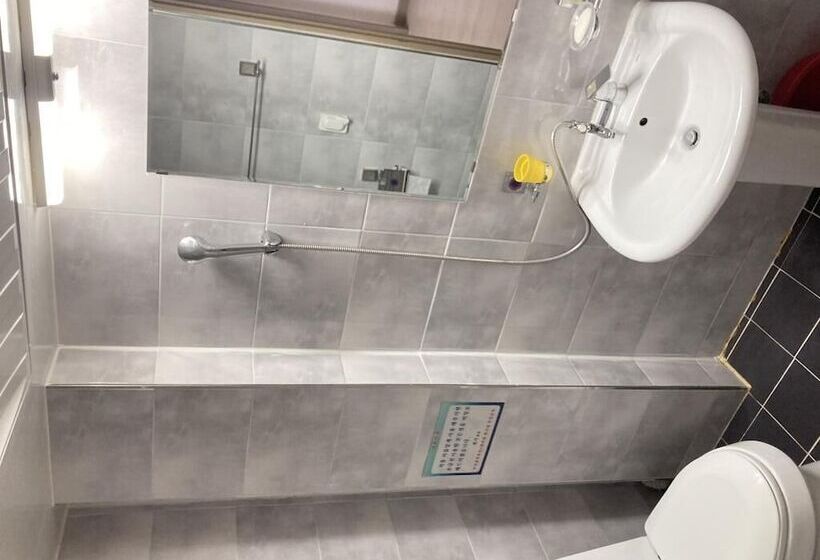 Taean Jiyu Ne Pension