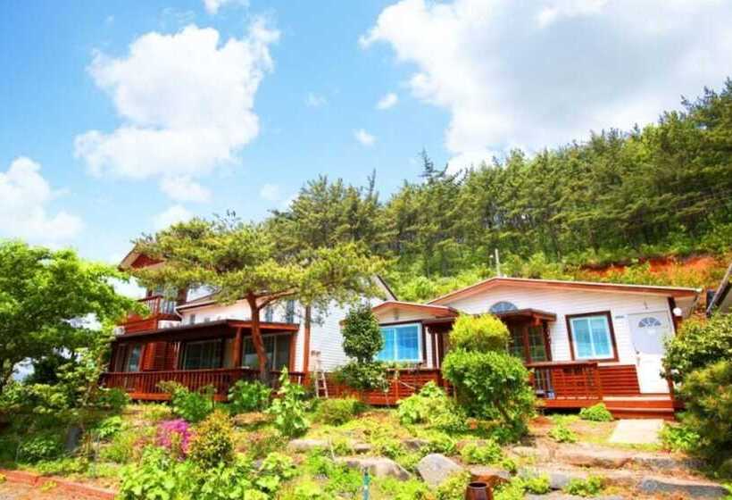 Taean Seogyanguichueok Pension